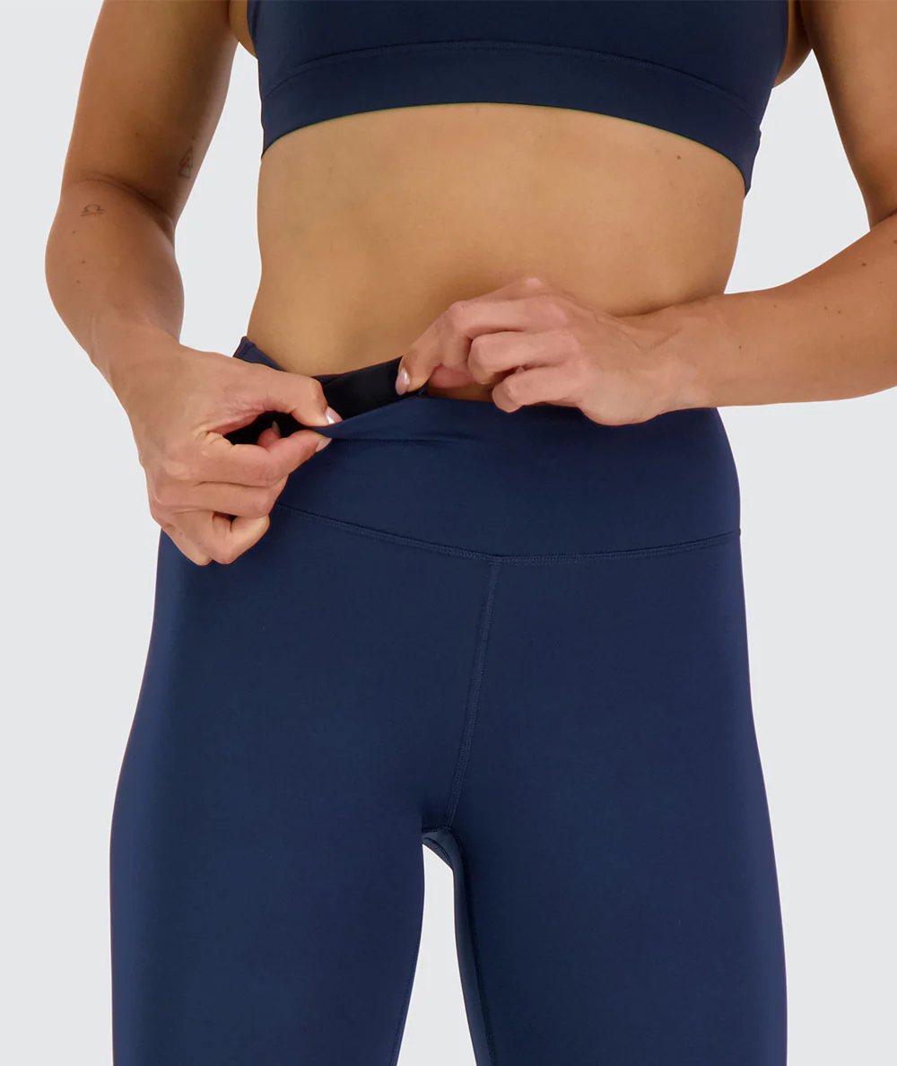 Mid-Waist Training Tights - Image 5